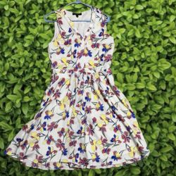 Banana Republic Dress Spring Floral Sleeveless Size 6 Women’s Fit & Flare White