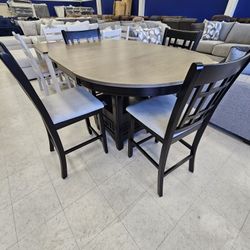 Dining Room Tables Ready For The Holidays 