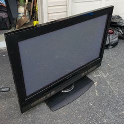 48" Element Flat Screen HD TV - Works Great!!!