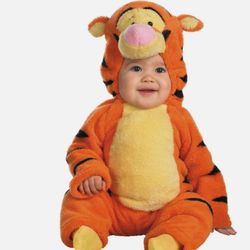 DISNEY STORE TIGGER COSTUME SIZE 24-36 MONTHS- SUPER CUTE FABULOUS CONDITION!