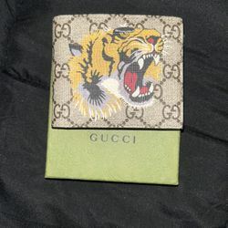 Gucci wallet Tiger Supr