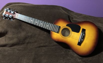 Acoustic Guitar (small)