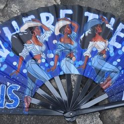 Folding Fan - "Where Them Fans At"