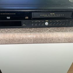 DVD VCR CD PLAYER COMBO