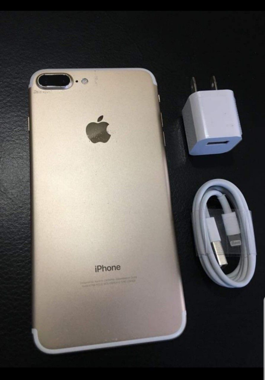 iPhone 7 Plus  , Unlocked   for all Company Carrier ,  Excellent Condition  Like New 