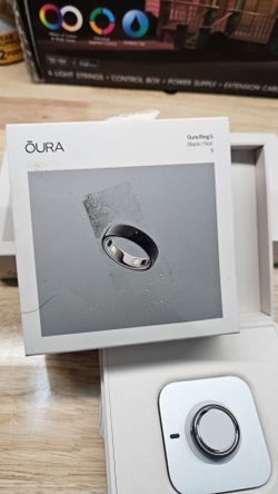Oura Ring 5 Black/ Noir 9