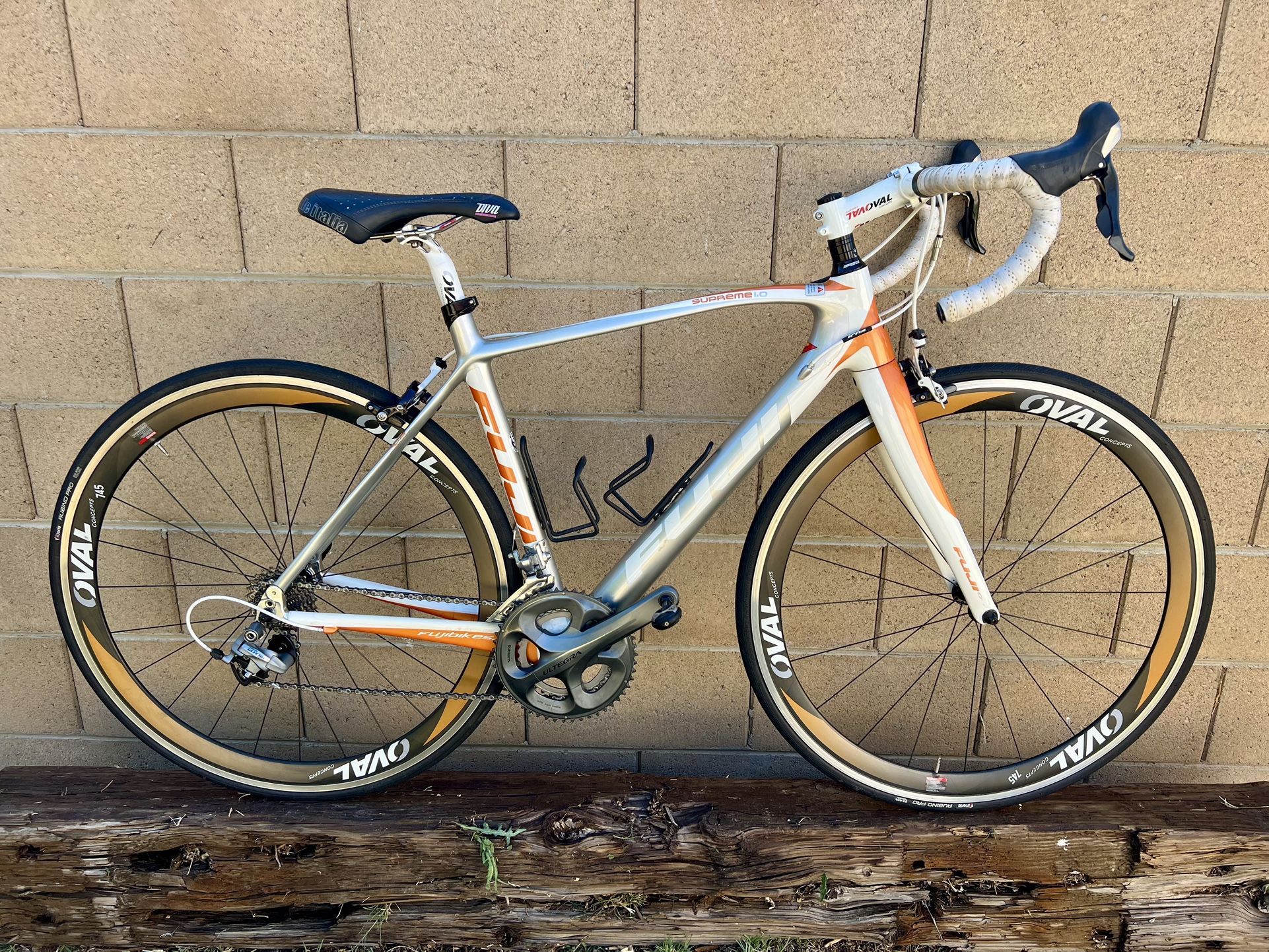 Fuji Supreme 1.0 Full CARBON Road Bike 🚴♂️
