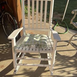 Rocking Chair 