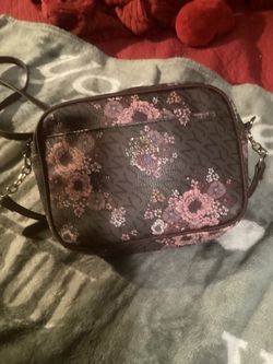 Jones New York Purse