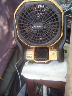 2 DeWalt Fans