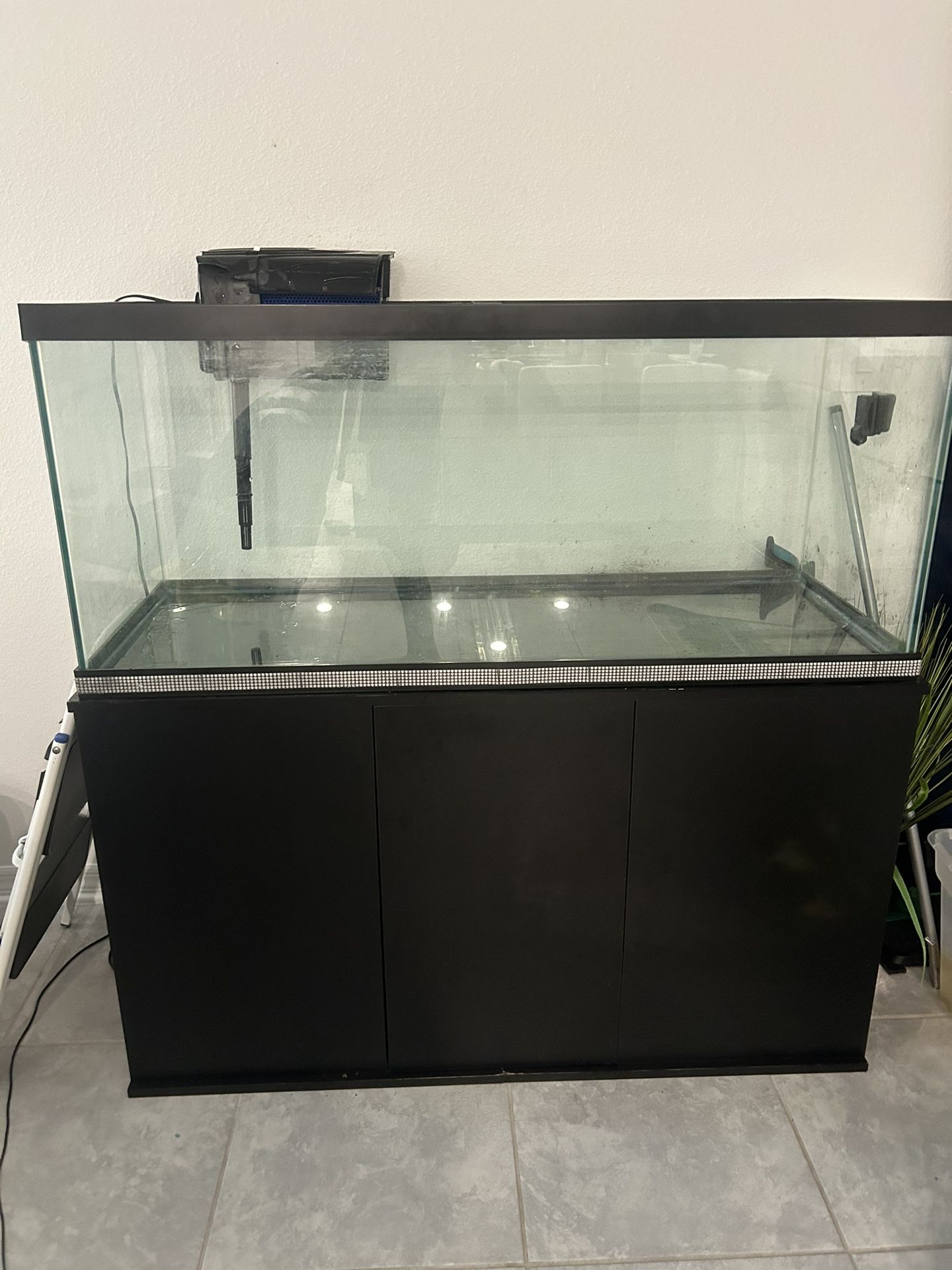 Fish Tank 75 Gallons With A 95 Gallon Filter And With Fish Tank Table .