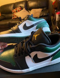 Green Toe Air Jordan 1 Low Size 11