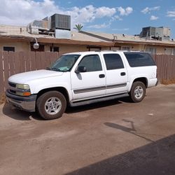 2004 Chevrolet Suburban