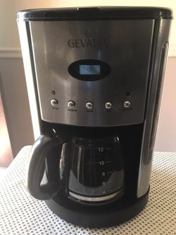 Coffee pot