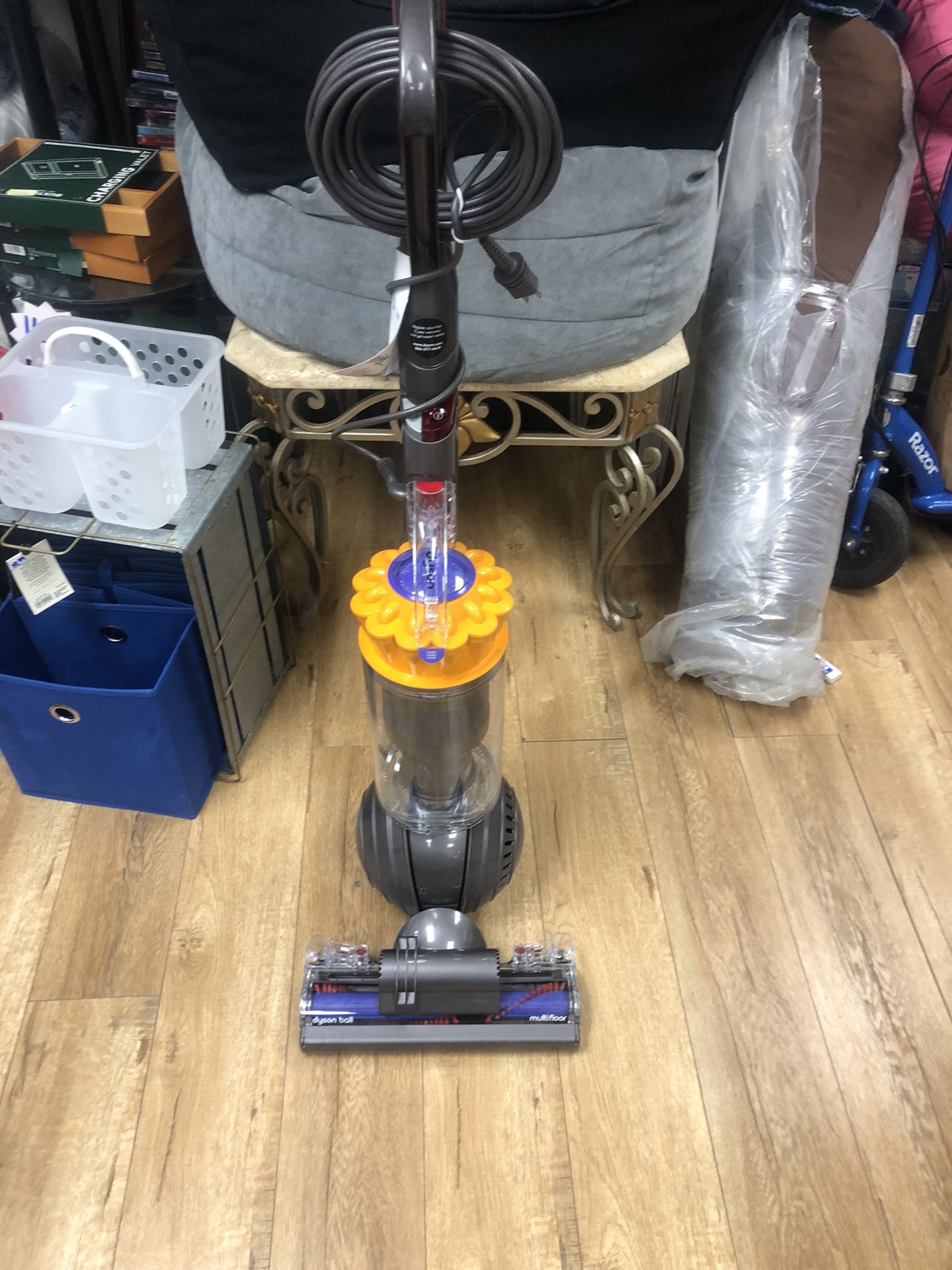 Dyson ball multi floor vacuum