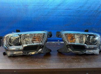 Toyota Tacoma Headlights