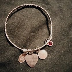 Bracelet Whit 3 Pendant