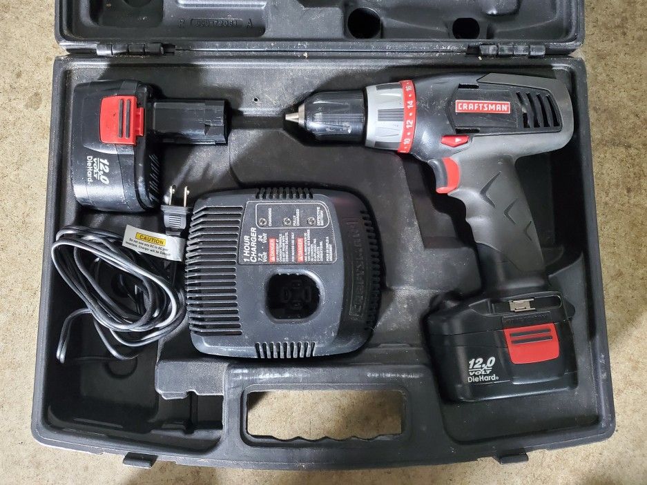 CRAFTSMAN DIE HARD 3/8 12V CORDLESS DRILL/DRIVER SET W/EXTRA - Main Image