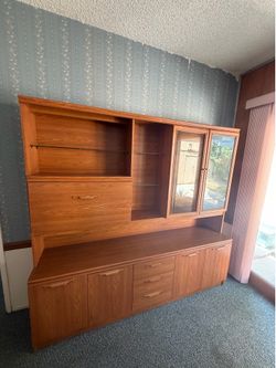 Wall unit