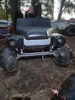Grave Digger Monster Truck Power wheel