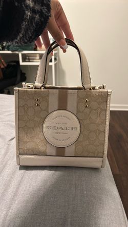 Coach tote