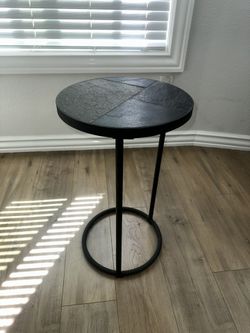 Round Side Table