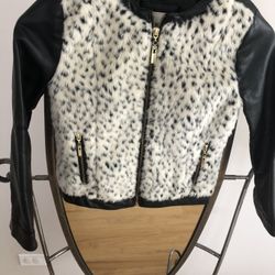 Girls Faux Leather Leapard Print Jacket With Fur Size Small 