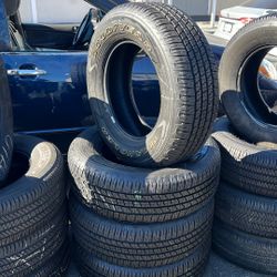 275/65/18 Goodyear Set Of 4 Tires Installed And Balanced Set De 4 Llantas Como Nuevas Instaladas Y Balanceadas