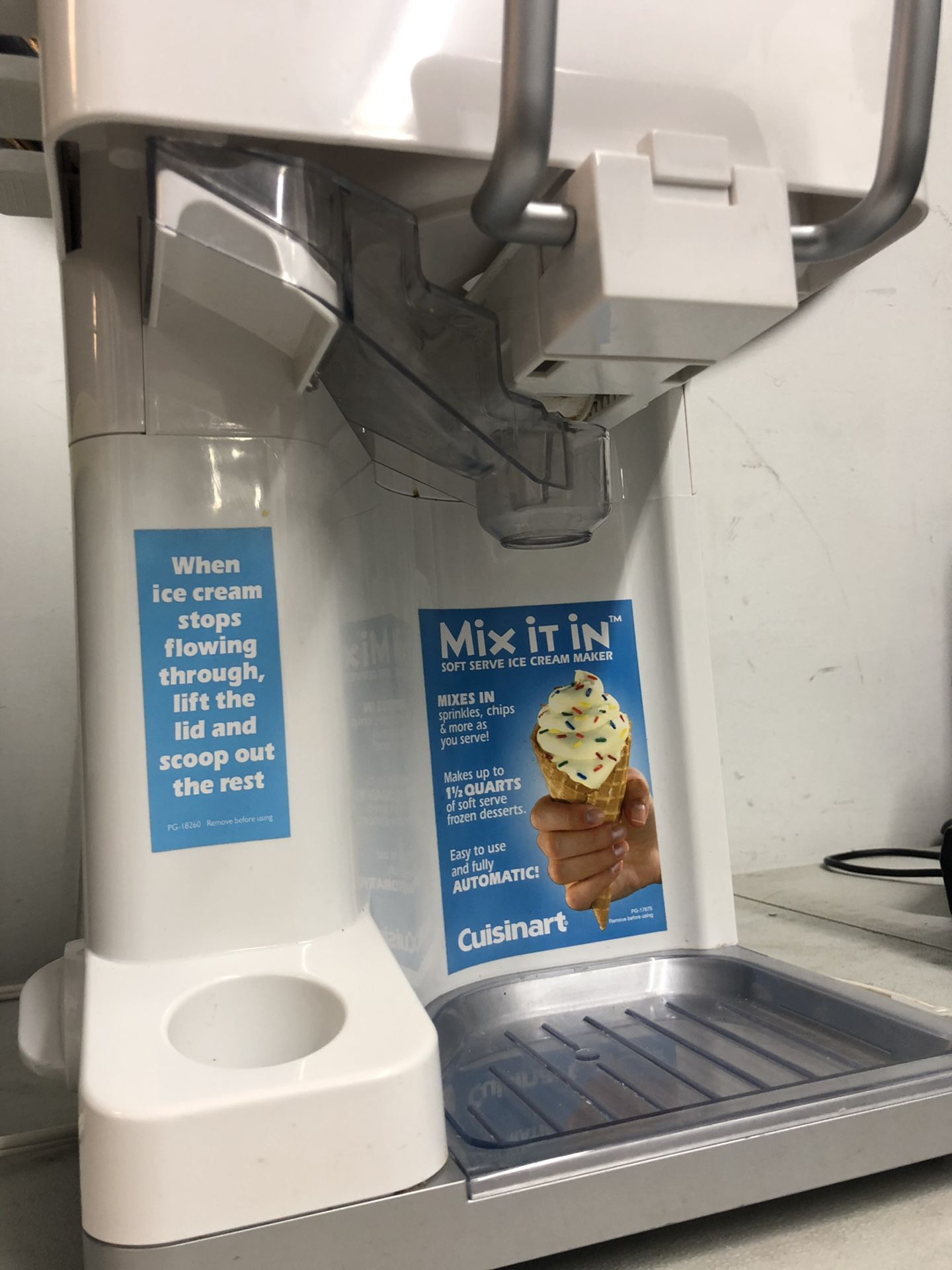 Cuisinart ICE45 Mix It In Soft Serve 11/2Quart Ice Cream Maker