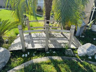 Large Wood Garden Bridge