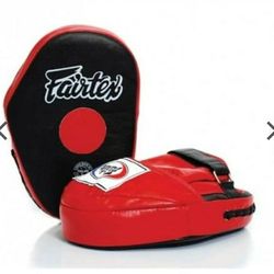 Fairtex Classic Pro Focus Mitts FMV10 Pad Boxing Muay Thai Kickboxing Punching