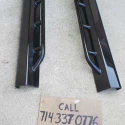 66-76 Ford Bronco Body Side Rock sliders