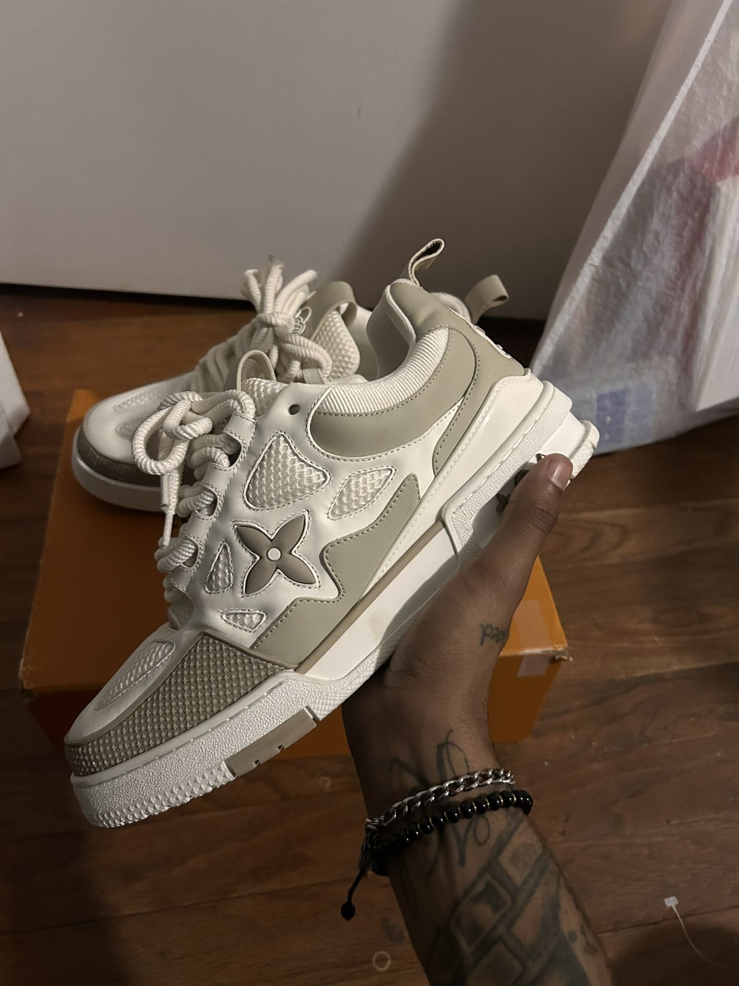 Lv Shoes