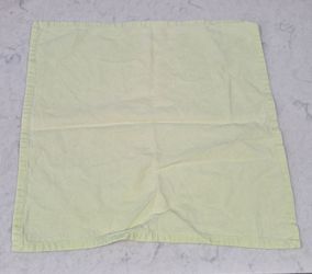 Lime green cloth napkins, 9 count