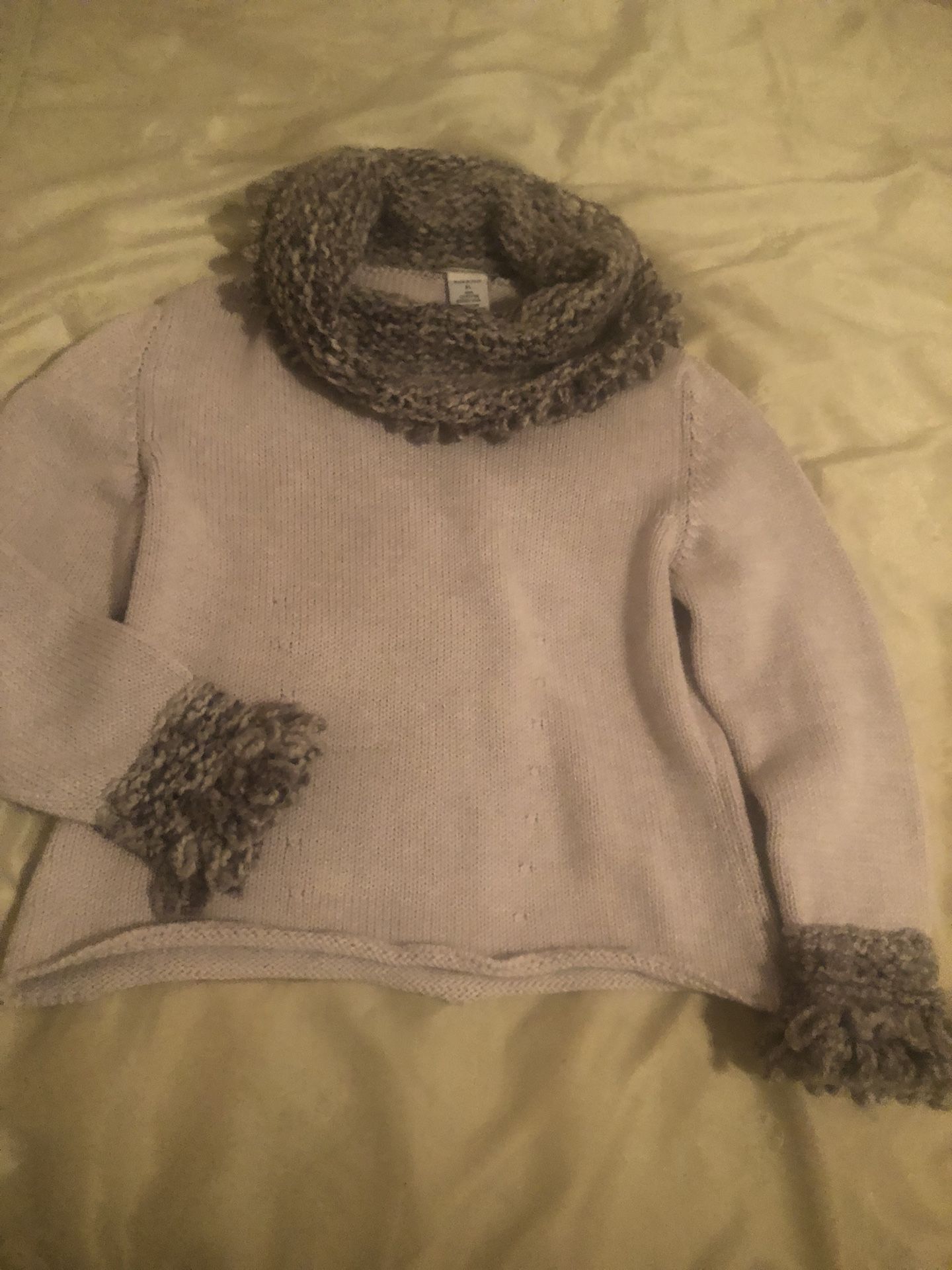 Nazarene Chiatti Sweater Ivory with Gray And Black Cow Neck