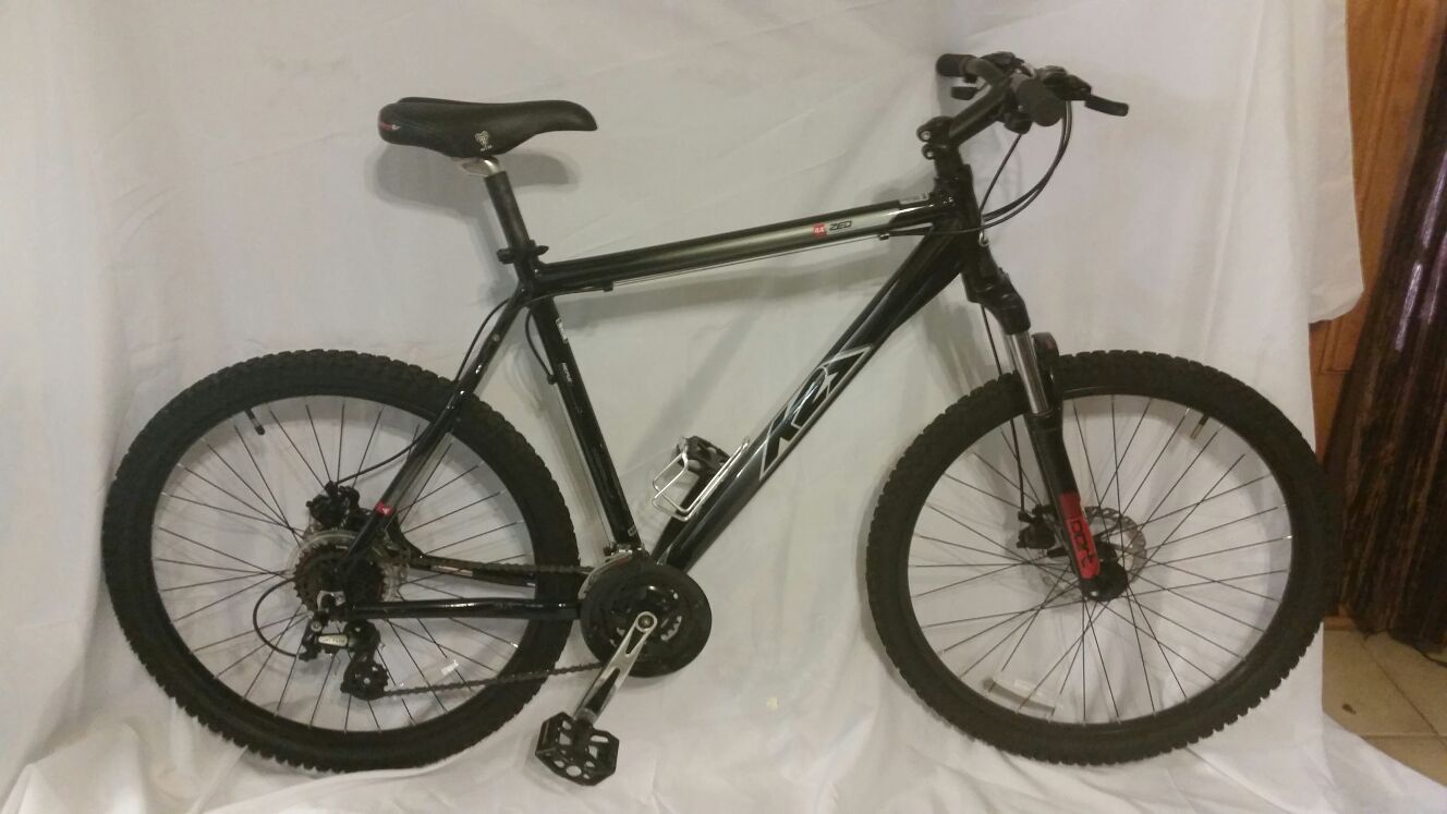 K2 4.4 zed mountain bike price to sell top of the line Shimano components disk brakes 280 dollars for Sale in Houston TX OfferUp