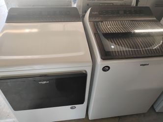 Whirlpool Washer and Dryer Set