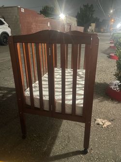 Mini Crib