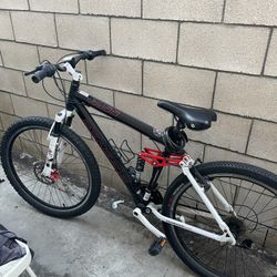 🚲 