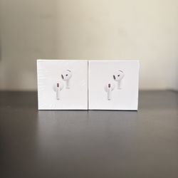 Apple AirPods 4th Generation 2024 Bluetooth Earbud Headphones - Excellent