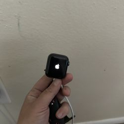 Apple Watch Series 4