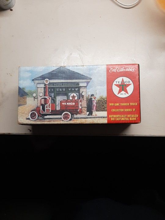 1919 Gmc Tanker Truck Collector Series17 Die-cast Metal Bank