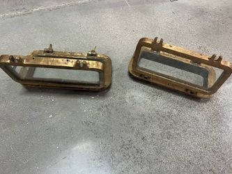 Bronze port hole windows