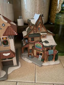 Department 56 Creekside Mountain Bed & Breakfast