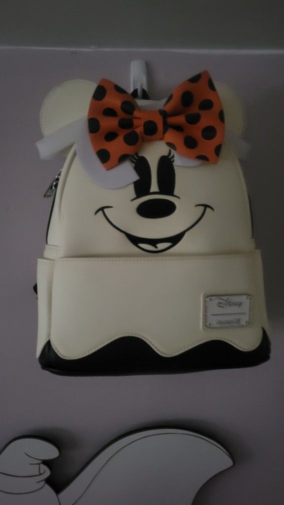 Minnie Ghost Loungefly