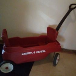 Radio Flyer Wagon