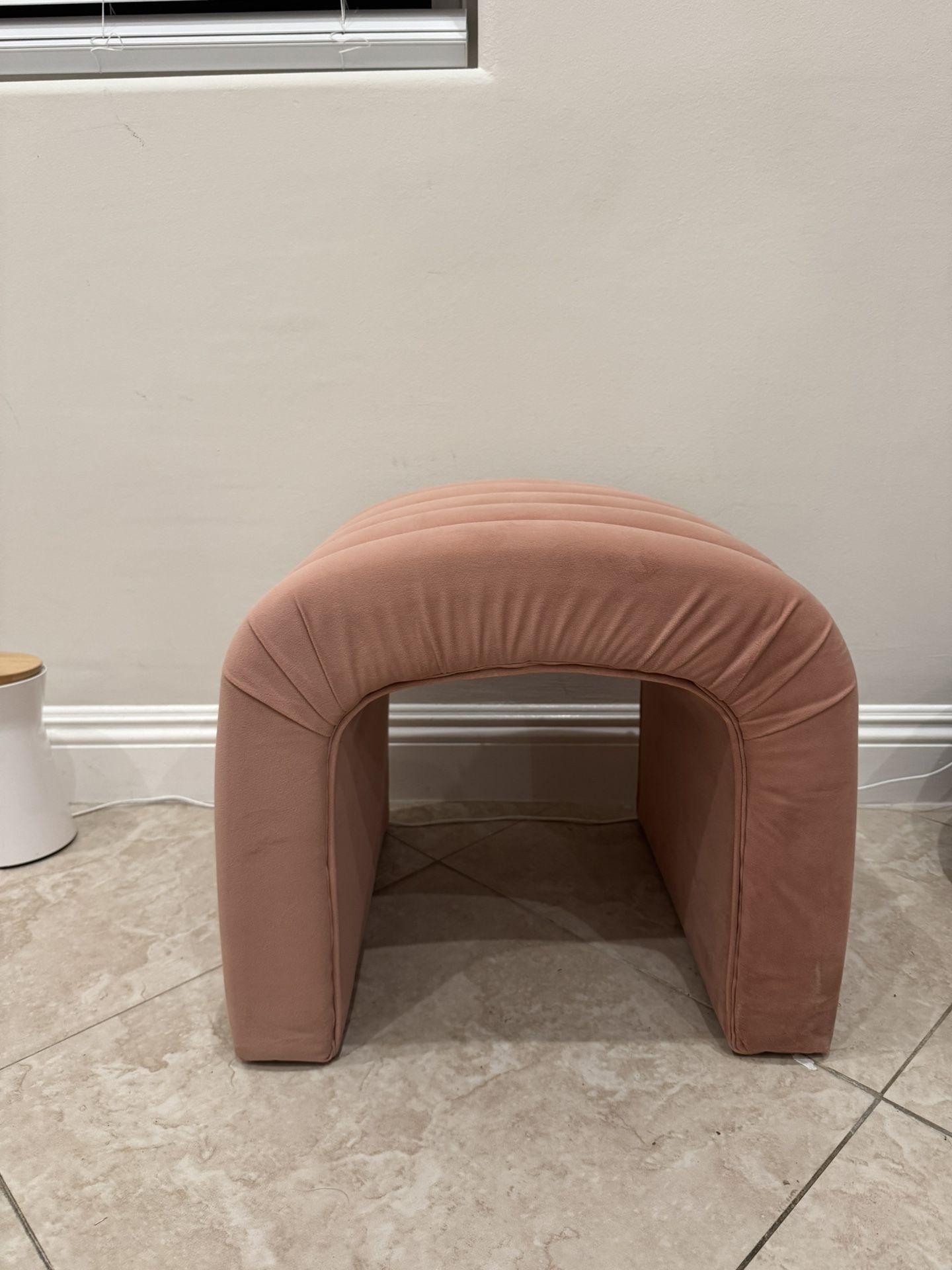 MODERN PINK OTTOMAN
