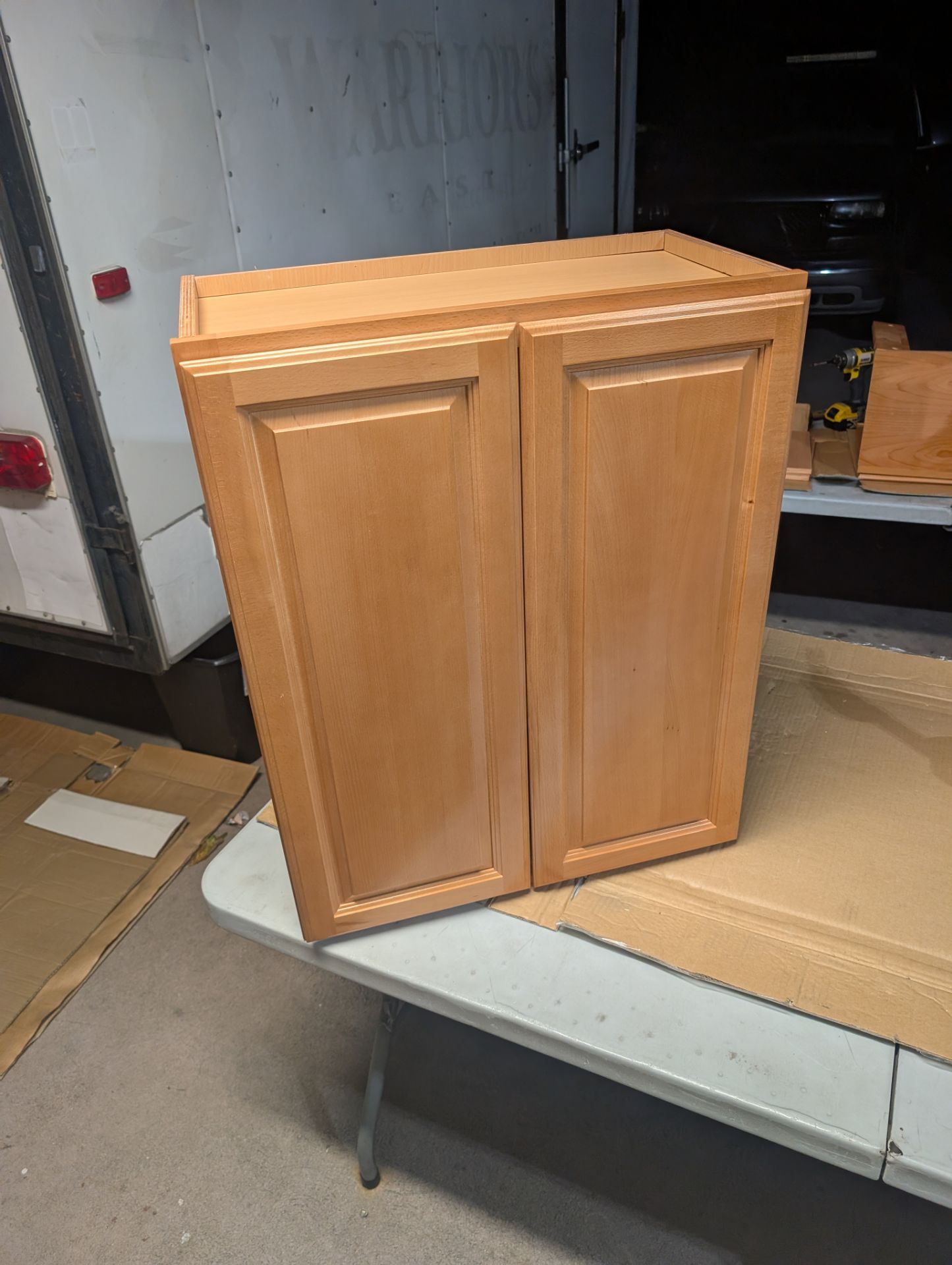 New Kitchen Wall cabinets! Oak color!
Prices range from $50- $145 per cabinet