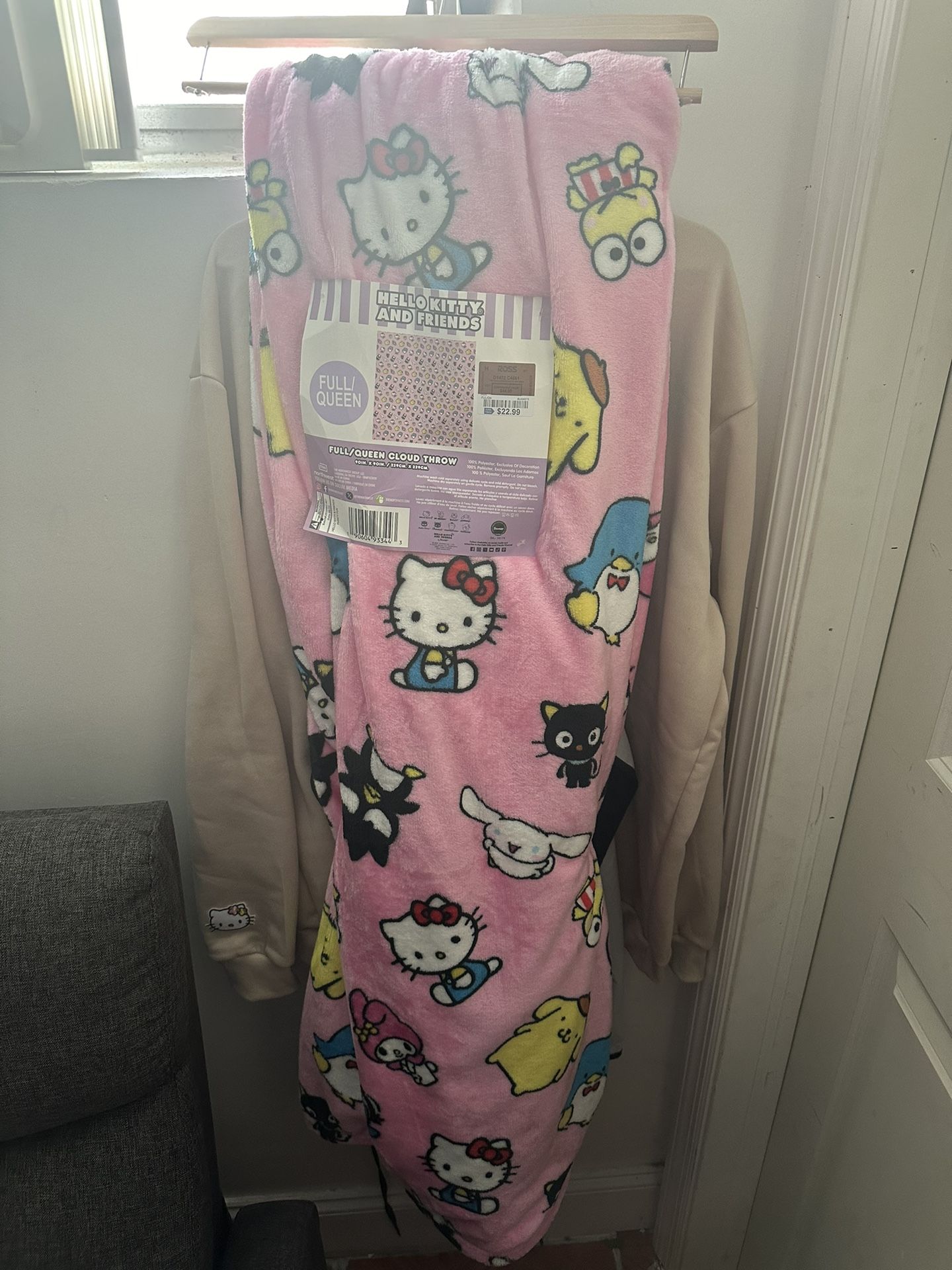 Hello Kitty Blanket