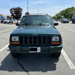 2000 Jeep Cherokee